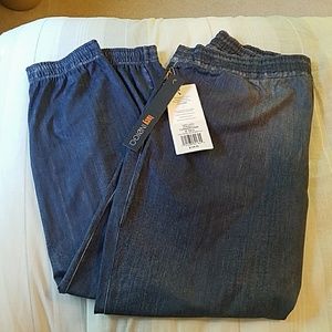 NWT Lucy Do Everything jogger pants
